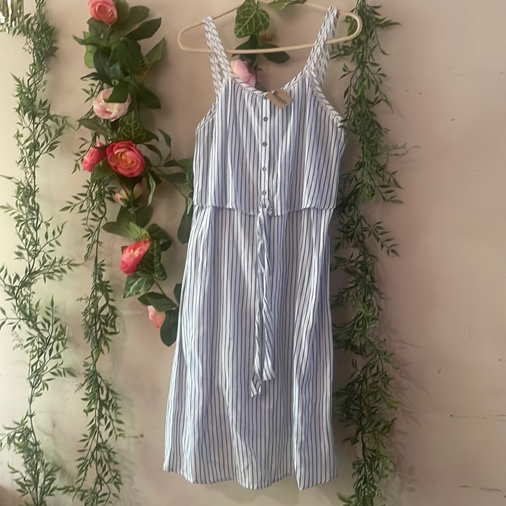 VERNACULAR BLUE & WHITE DRESS BRAND NEW!